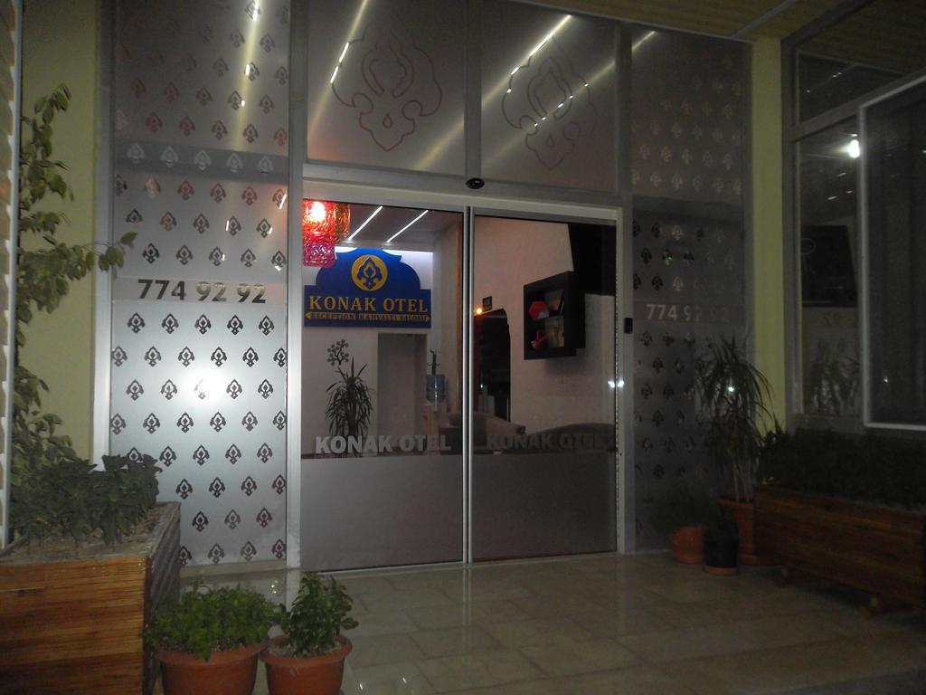 Konak Hotel Mut Exteriör bild