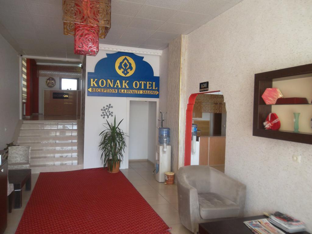 Konak Hotel Mut Exteriör bild